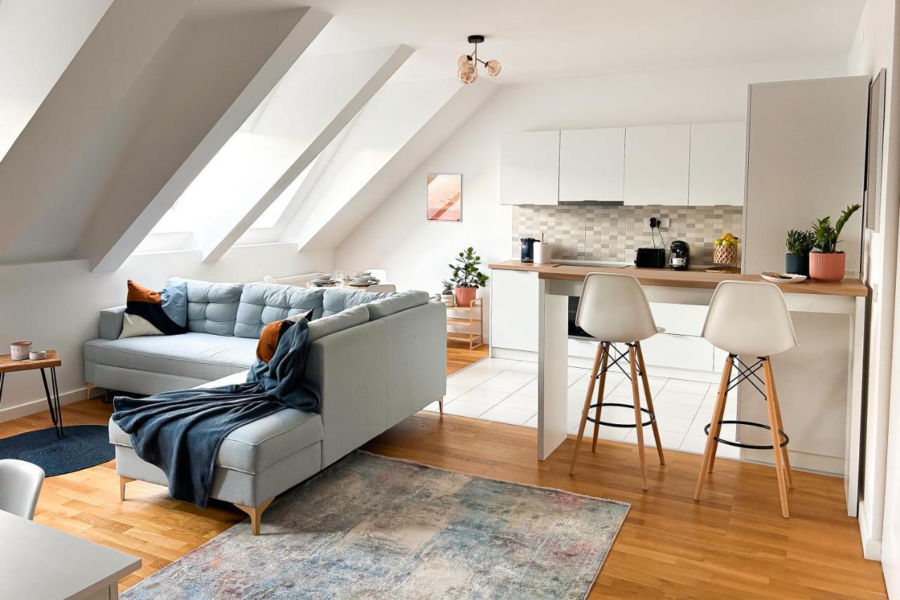 Downtown D21 Appartement Boekarest Buitenkant foto